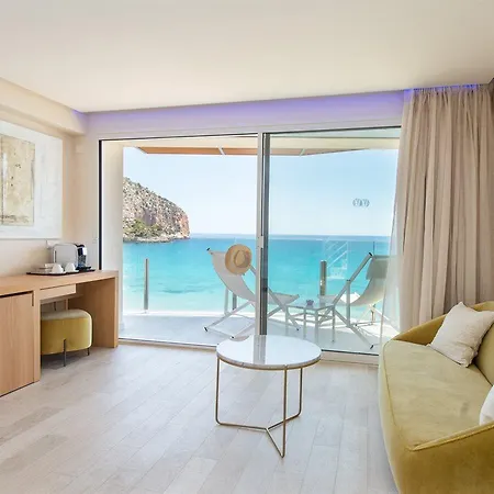 Melbeach & - Adults Only 4*