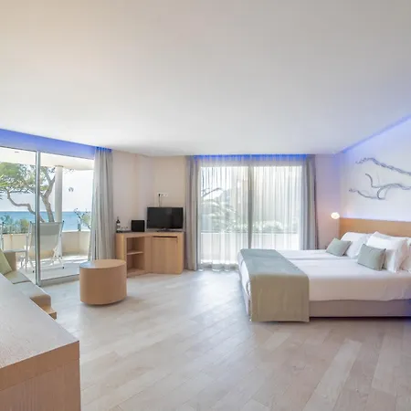 Melbeach & - Adults Only 4*