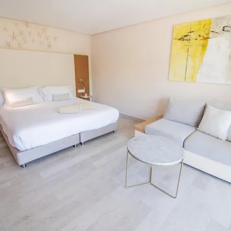 Melbeach & - Adults Only Ξενοδοχείο 4*